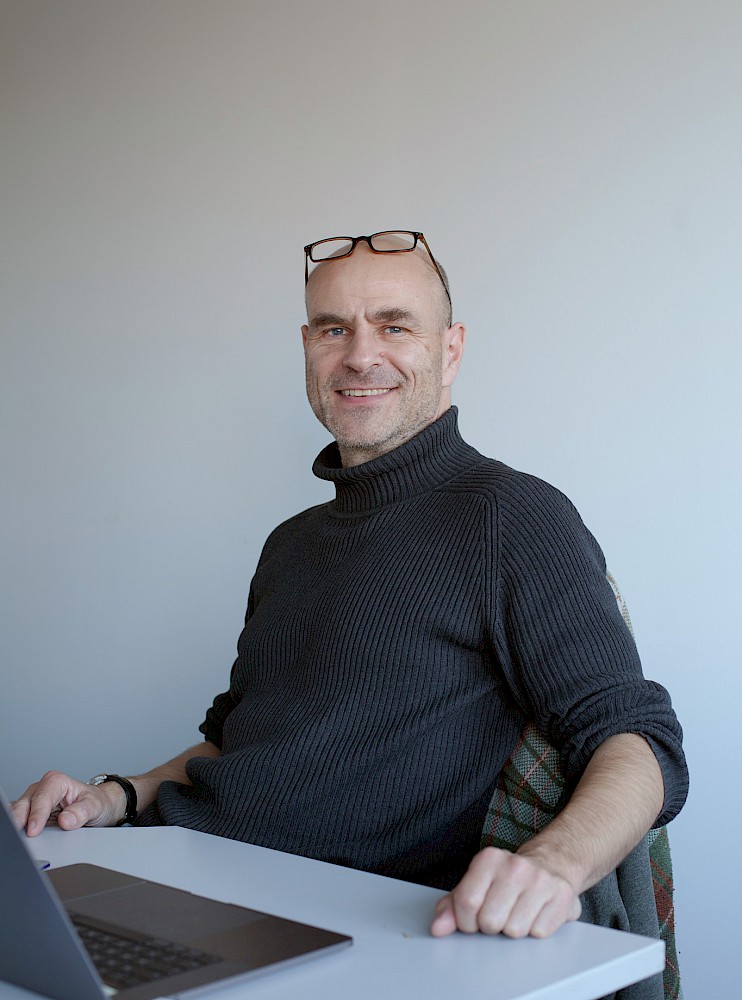 Philipp Steffens|Leiter CAD-Labor / Mixed Reality Labor Philipp Steffens|Leiter CAD-Labor / Mixed Reality Labor