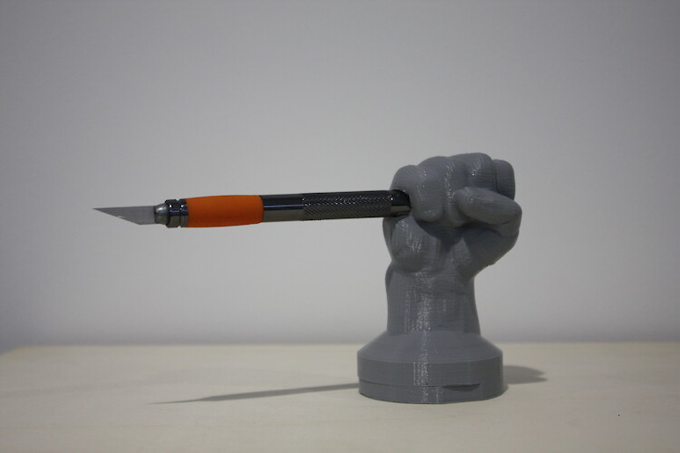 Bildname: folkwang-industrial-design-the_knife_game_2