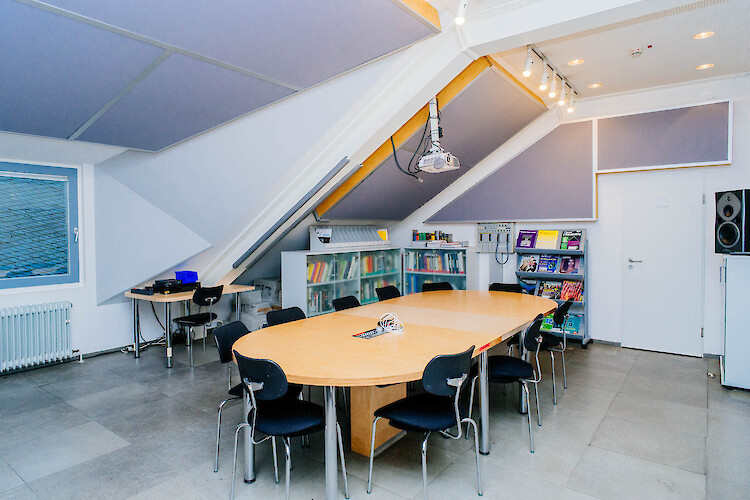 Bildname: folkwang-cfce-institut_fur_computermusik_und_elektronische_medien_icem_-jsk2zn