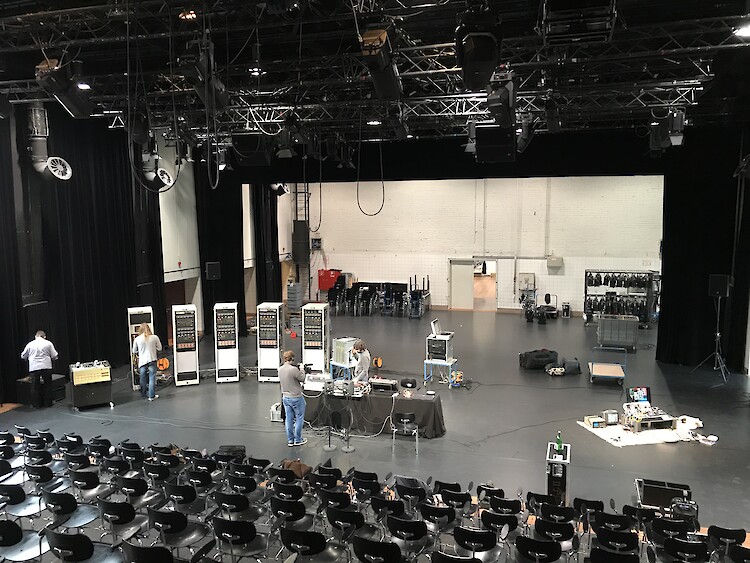 Bildname: folkwang-cfce-artificial_cliches-az5hch